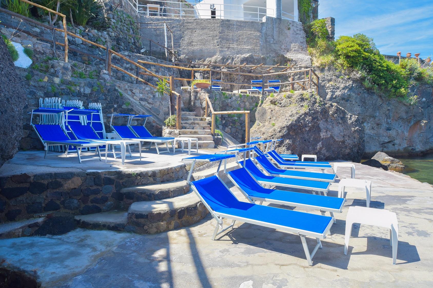 Albergo Italia - Beach Hotel カザミッチョラ・テルメ エクステリア 写真